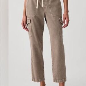 GAP Tan Pull on Cargo Pants